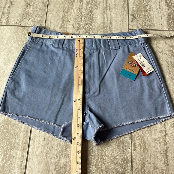Di lies,Juniors blue short,2front slide pockets,2back pockets,high rise,twill - Picture 10 of 16